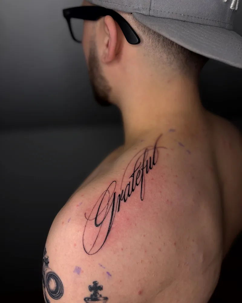 Lettering "Grateful"